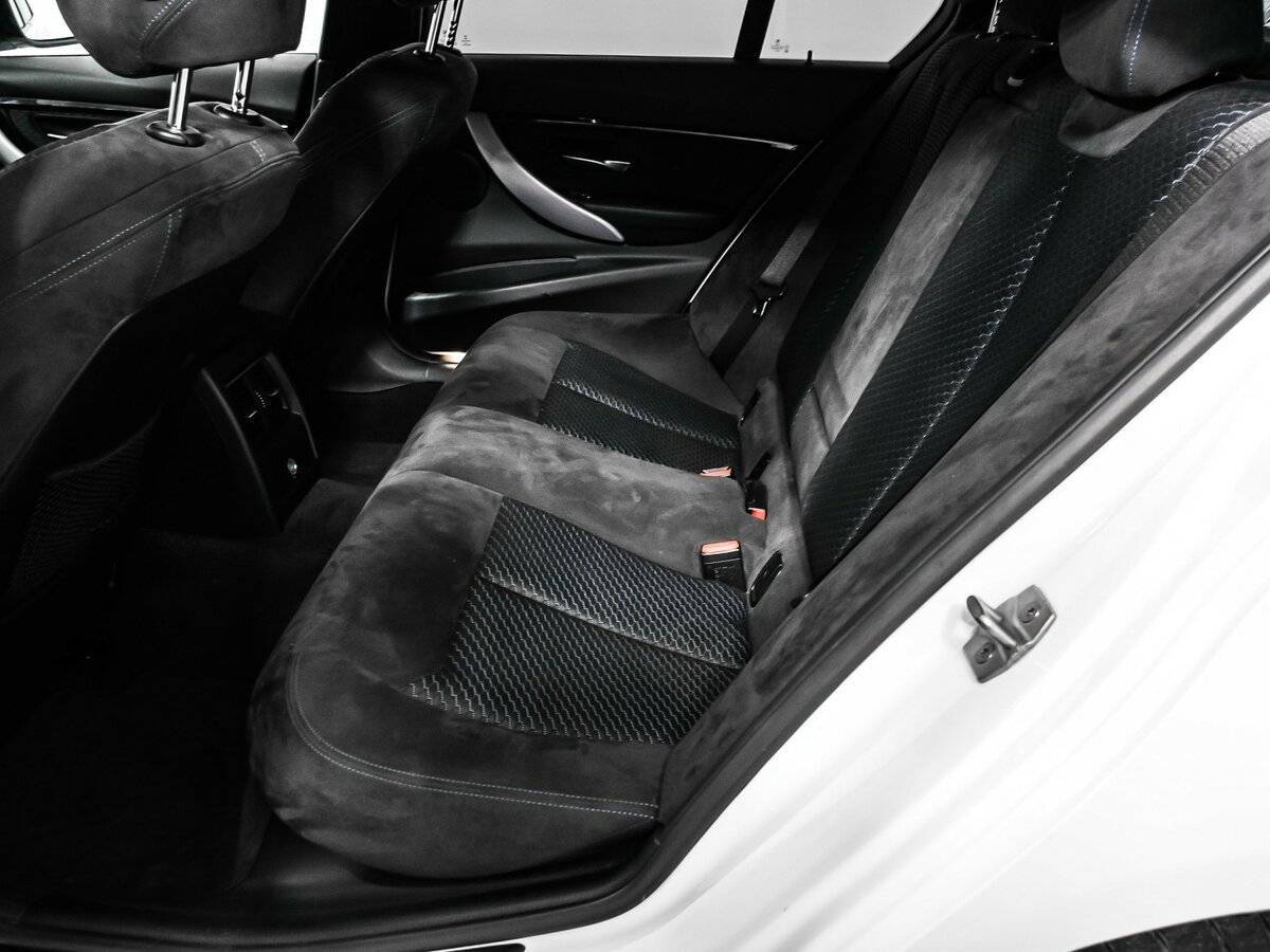 БМВ 3 серии б/у, 2016, Автоматическая. Фото: #13