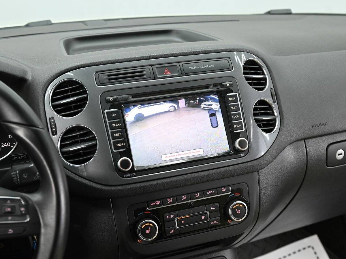 Volkswagen Tiguan б/у, 2012, Автоматическая. Фото: #10