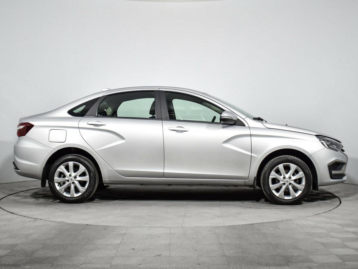 Лада (ВАЗ) Веста б/у, 2023, Механическая. Фото: #3