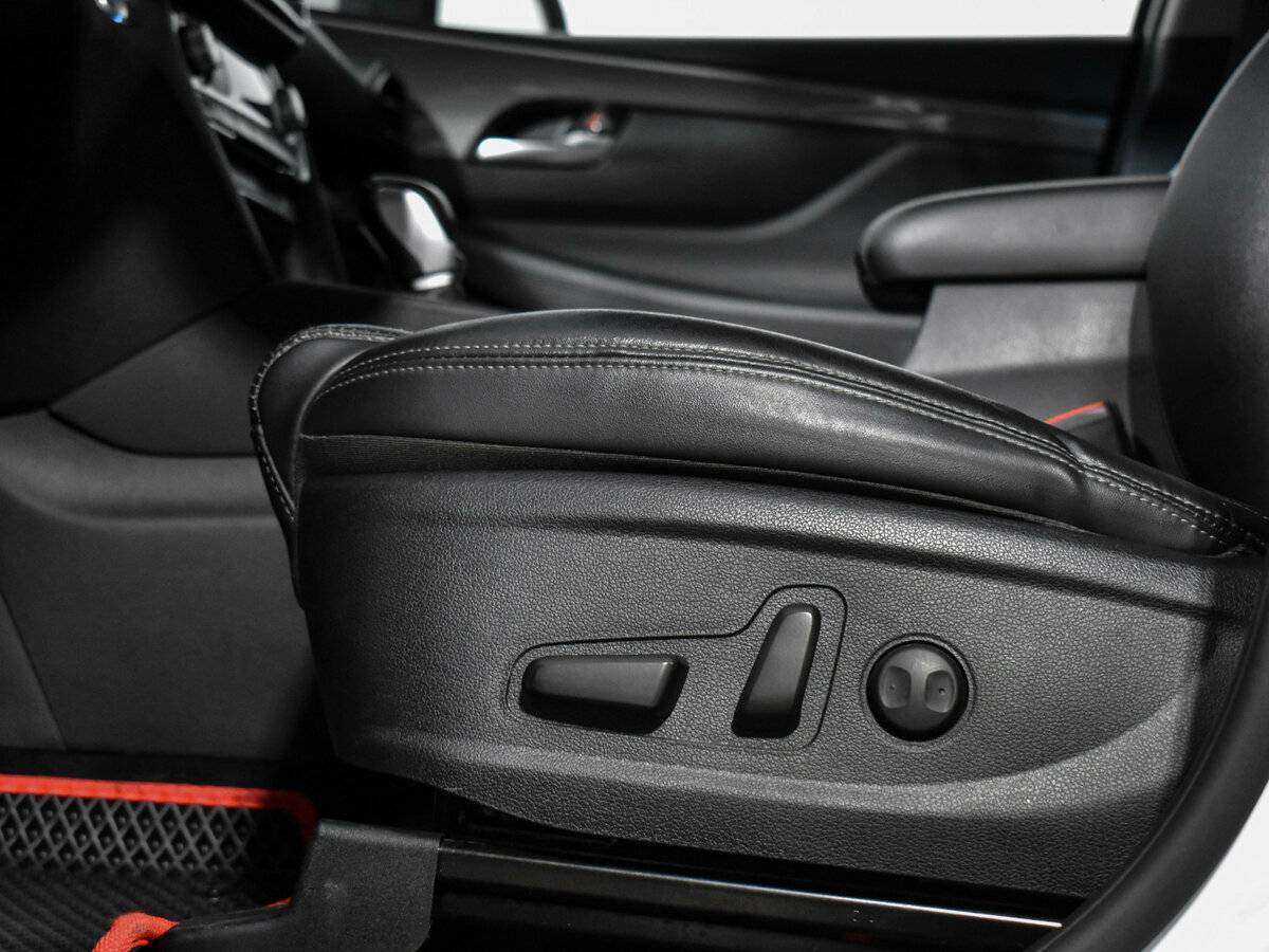 Hyundai Santa Fe б/у, 2018, Автоматическая. Фото: #9