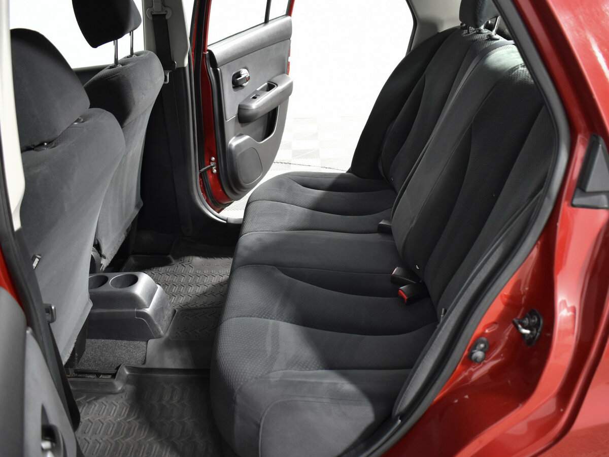 Ниссан Тиида б/у, 2012, Механическая. Фото: #9