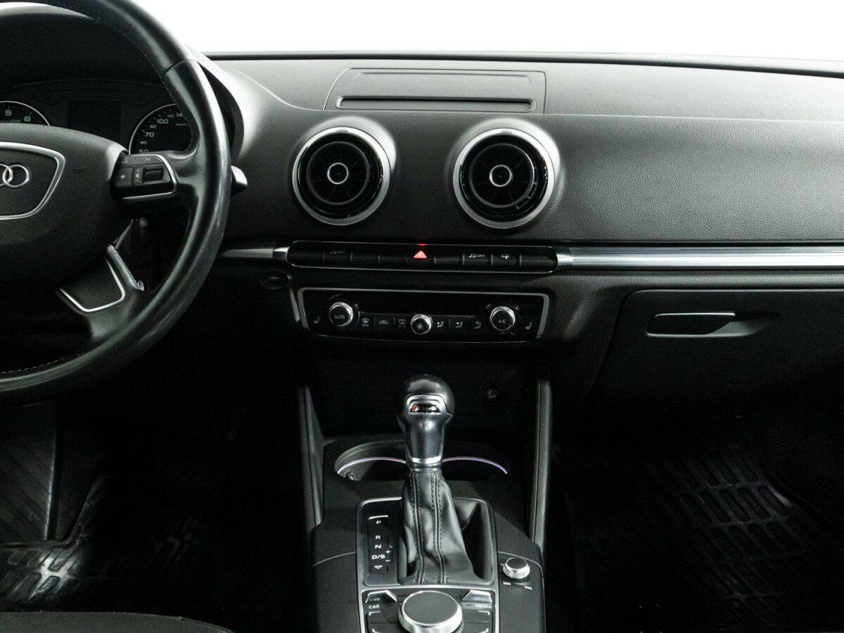 Ауди А3 б/у, 2015, Роботизированная. Фото: #13