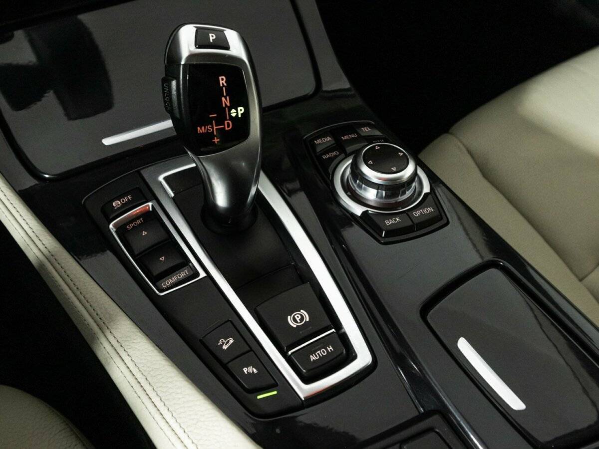 БМВ 5 серии б/у, 2013, Автоматическая. Фото: #19