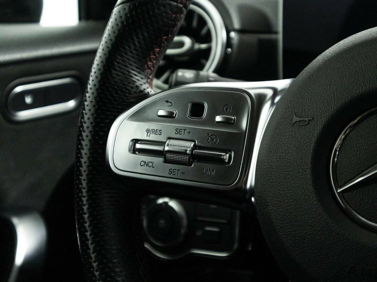 Mercedes-Benz A-Класс б/у, 2018, Роботизированная. Фото: #19