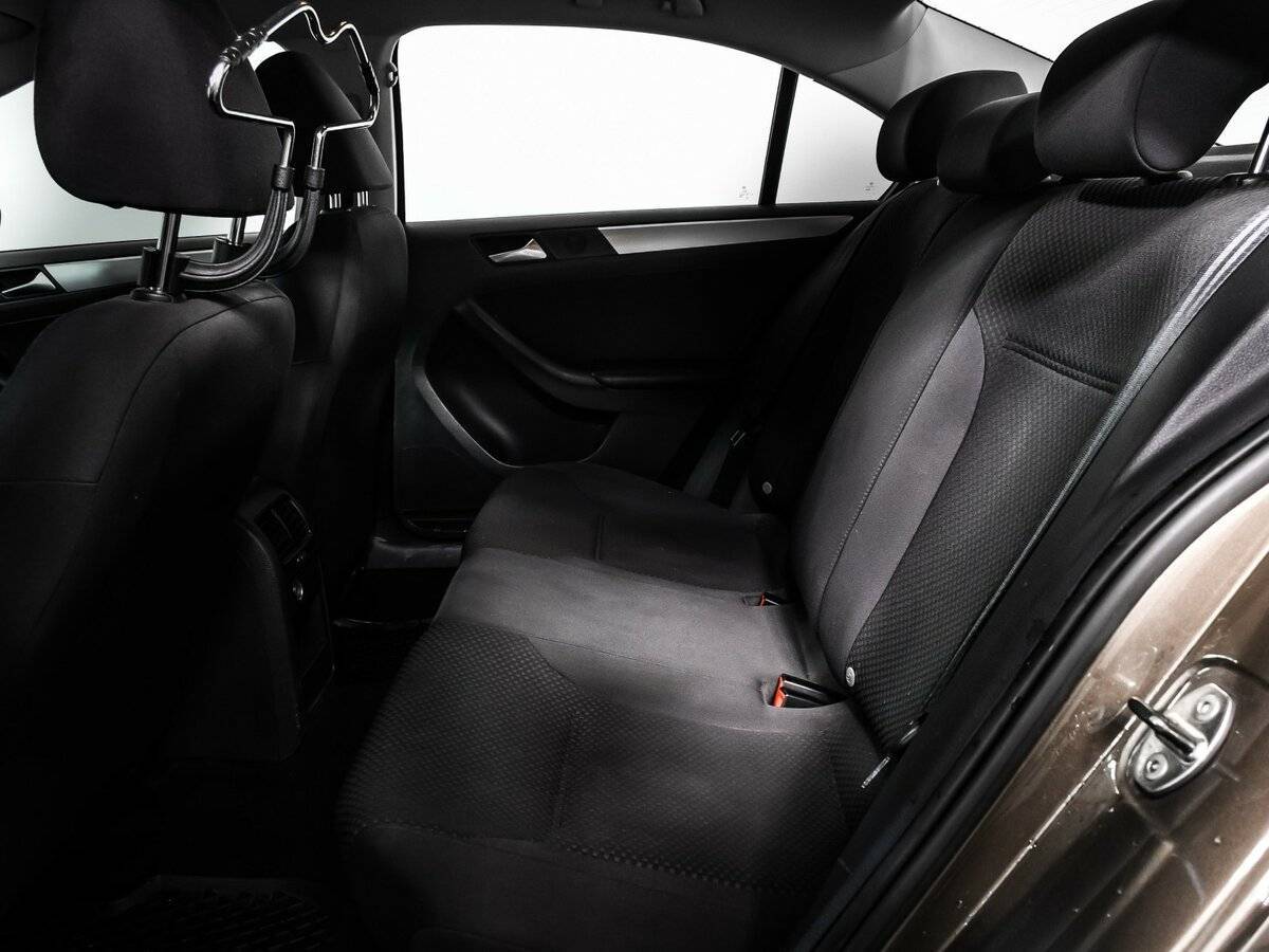 Volkswagen Jetta б/у, 2013, Автоматическая. Фото: #12