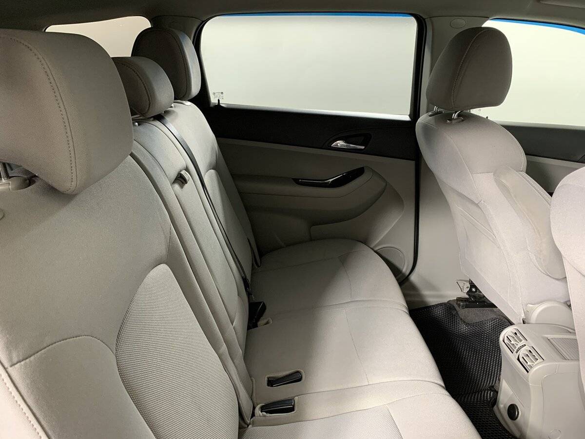 Шевроле Орландо б/у, 2013, Механическая. Фото: #16