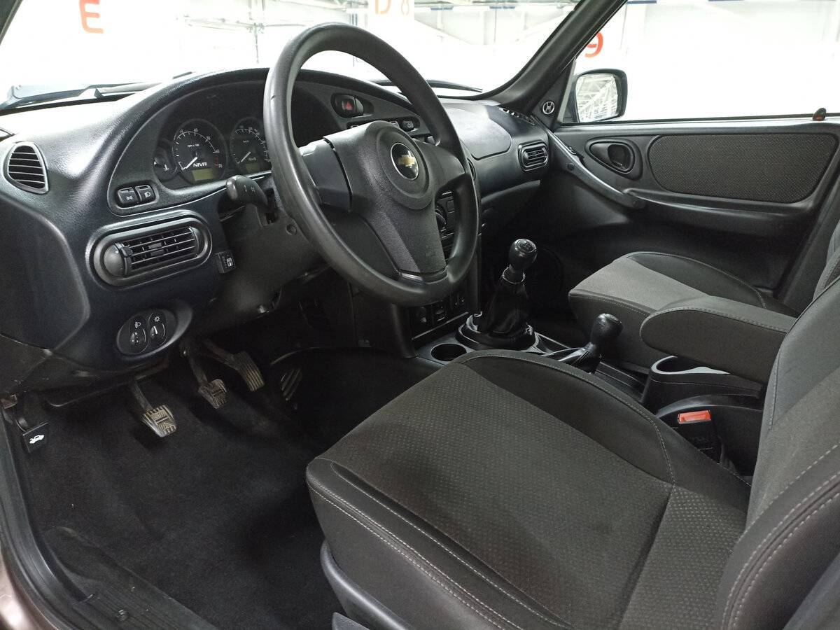 Chevrolet Niva б/у, 2018, Механическая. Фото: #15