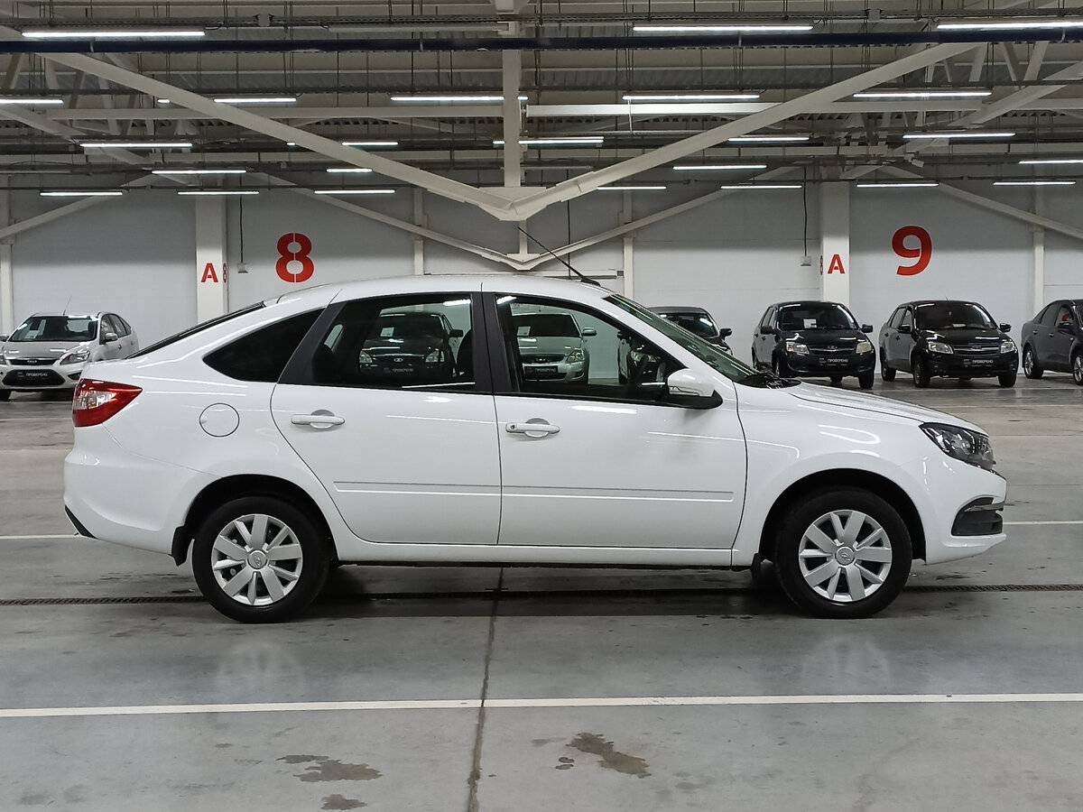 Лада (ВАЗ) Гранта б/у, 2023, Механическая. Фото: #3