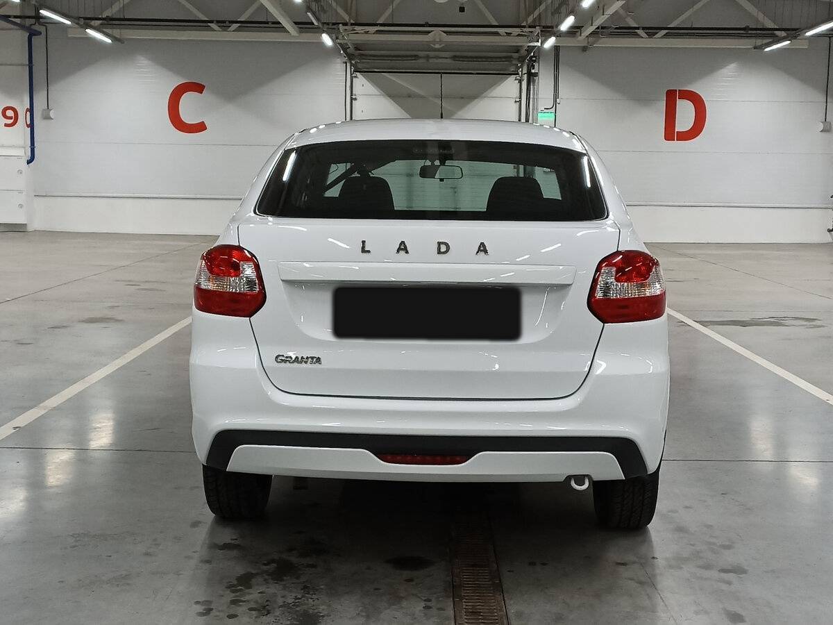 Лада (ВАЗ) Гранта б/у, 2023, Механическая. Фото: #5