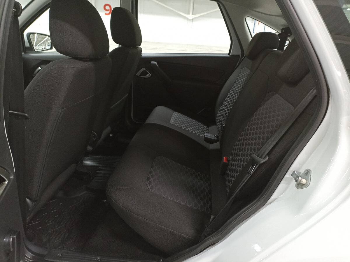 Лада (ВАЗ) Гранта б/у, 2023, Механическая. Фото: #11