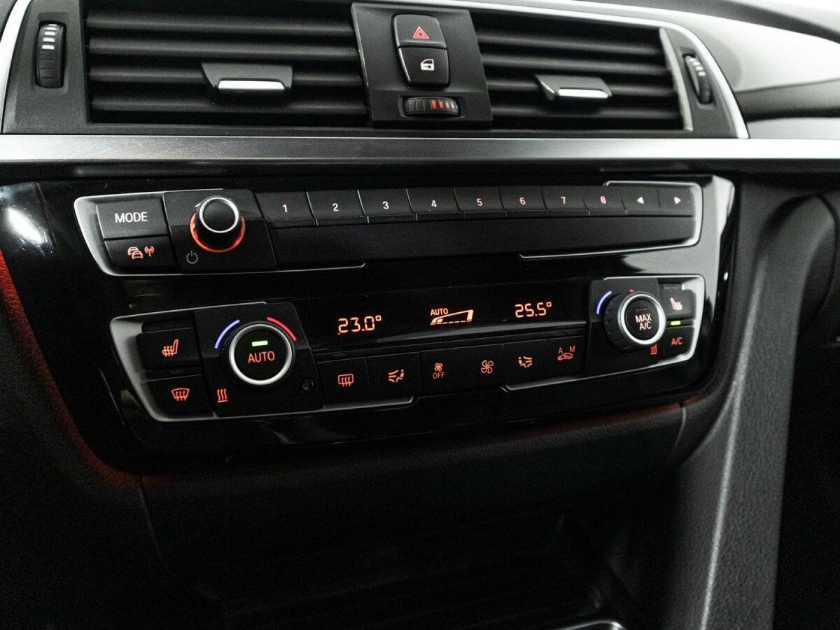 БМВ 3 серии б/у, 2018, Автоматическая. Фото: #14