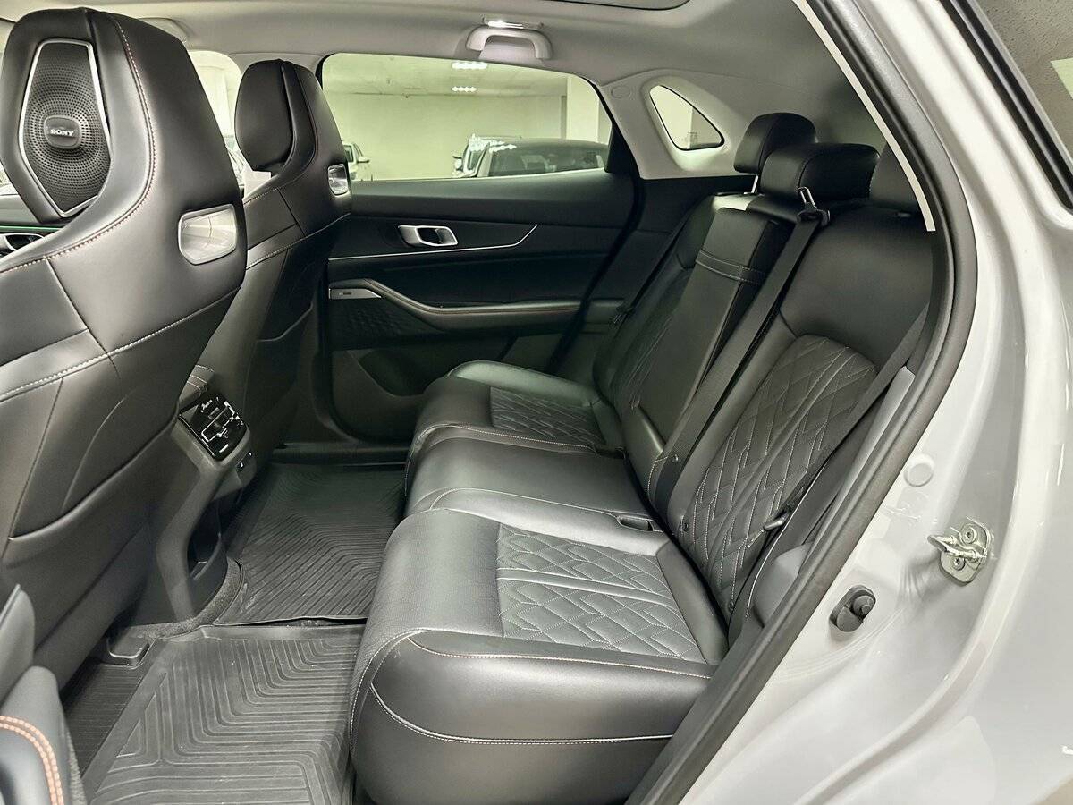 Changan UNI-K б/у, 2023, Автоматическая. Фото: #9