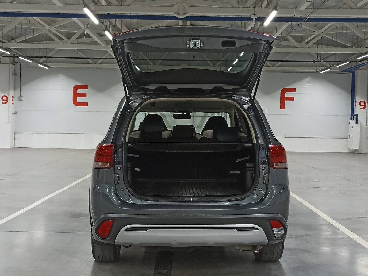 Митсубиши Оутлэндер б/у, 2020, Вариатор. Фото: #9