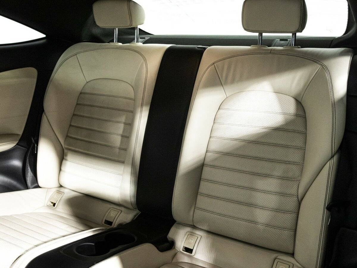 Мерседес-Бенц Ц-Класс б/у, 2018, Автоматическая. Фото: #9