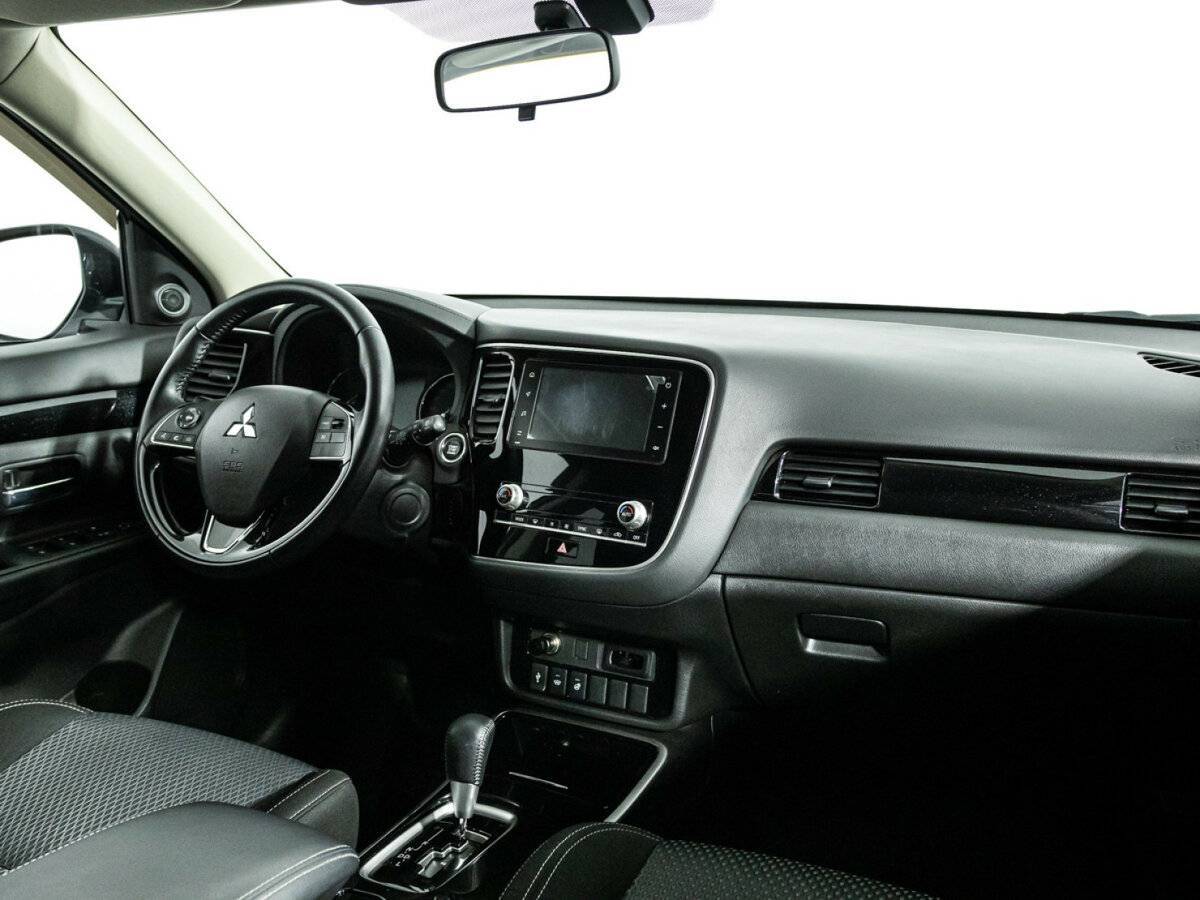 Митсубиши Оутлэндер б/у, 2021, Вариатор. Фото: #8