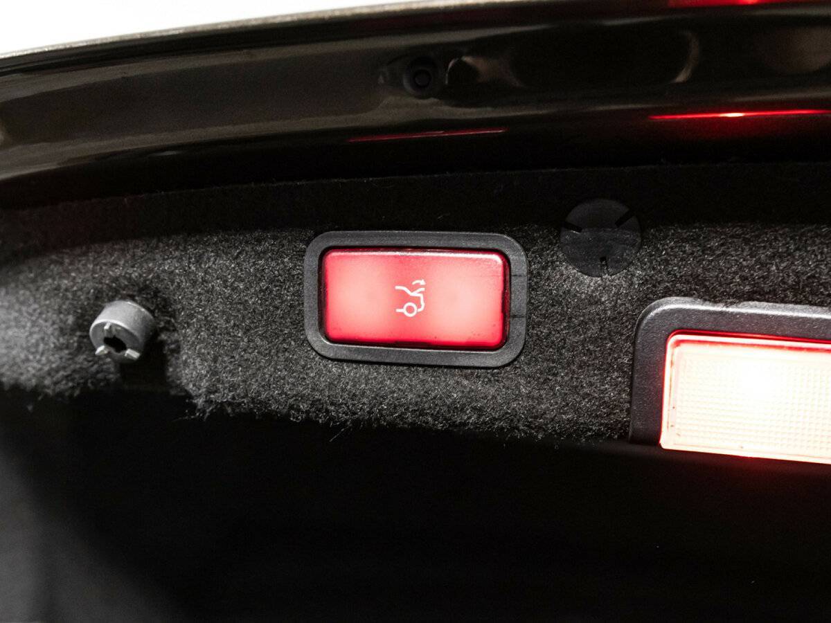 Мерседес-Бенц Ц-Класс б/у, 2015, Автоматическая. Фото: #15