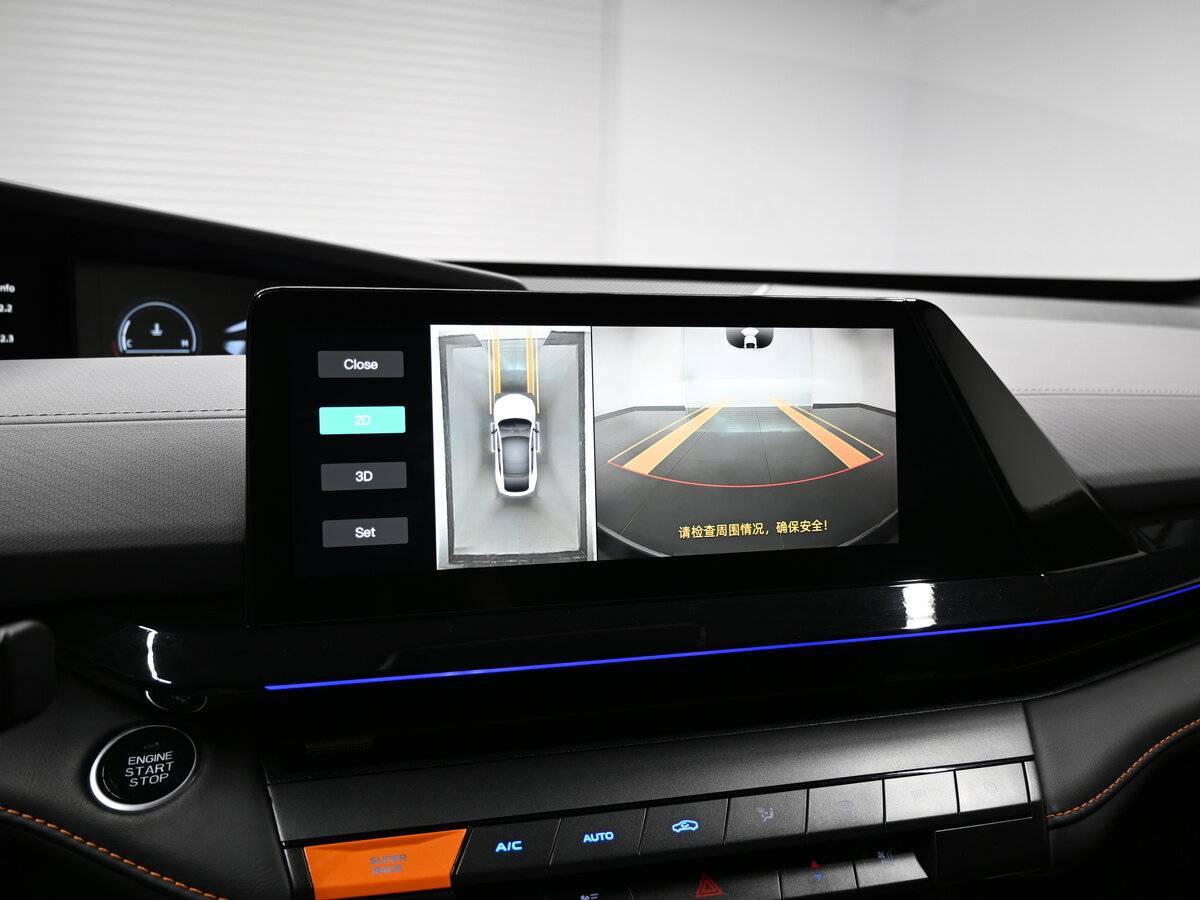 Чанган УНИ-В б/у, 2023, Роботизированная. Фото: #14