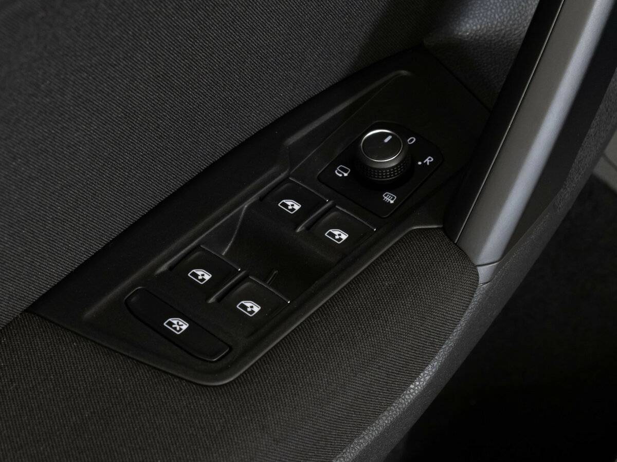 Volkswagen Tiguan б/у, 2019, Роботизированная. Фото: #20