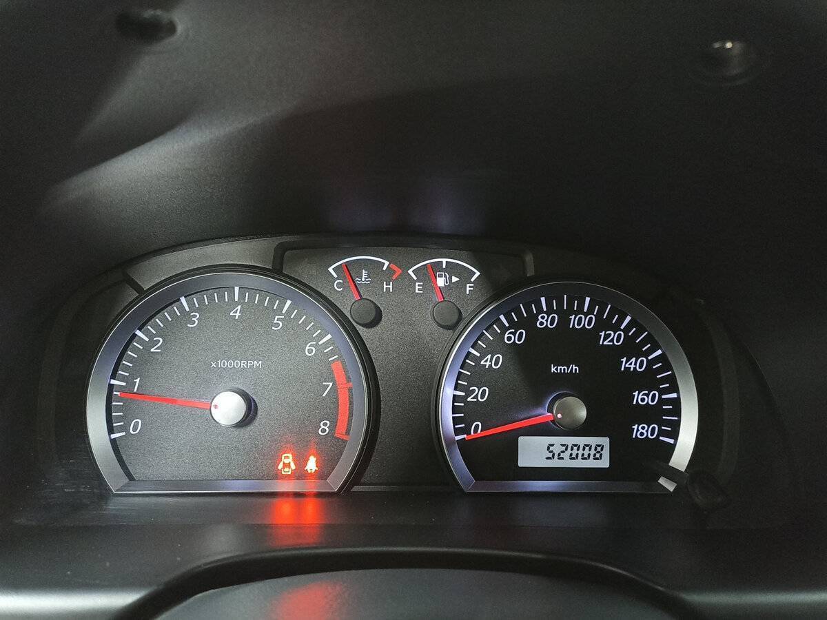 Suzuki Jimny б/у, 2013, Механическая. Фото: #12