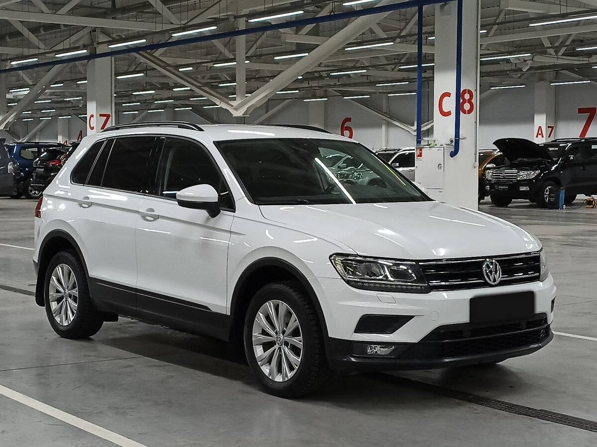 Volkswagen Tiguan б/у, 2019, Механическая. Фото: #2