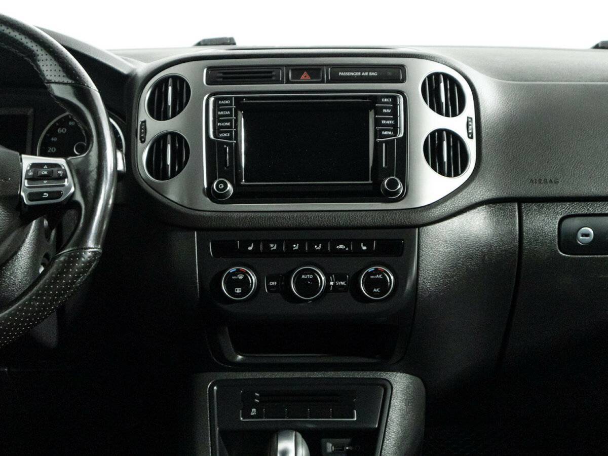 Volkswagen Tiguan б/у, 2016, Автоматическая. Фото: #13