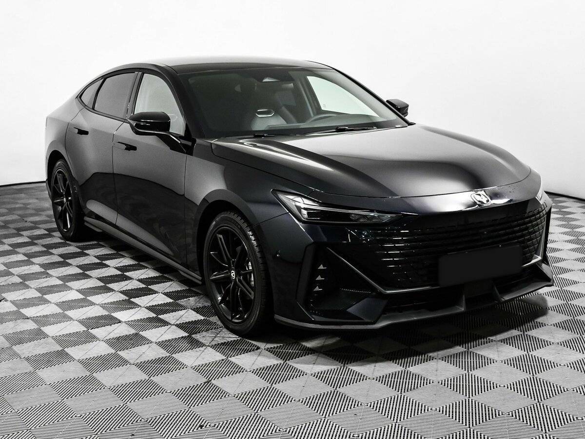 Changan UNI-V б/у, 2024, Роботизированная. Фото: #2