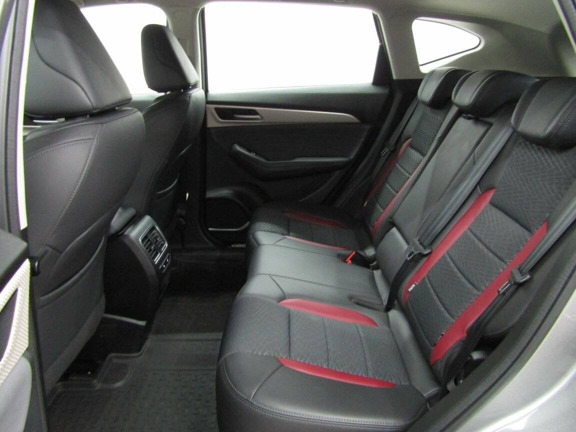 Хавал Ф7 б/у, 2022, Роботизированная. Фото: #11