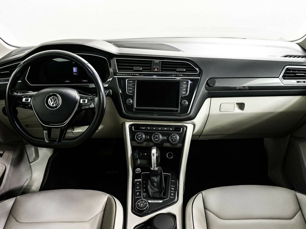 Volkswagen Tiguan б/у, 2017, Роботизированная. Фото: #10