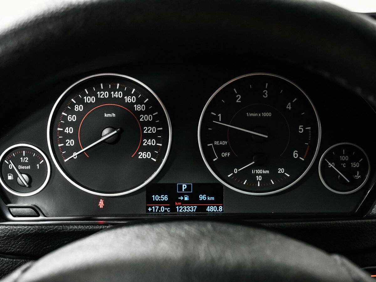 БМВ 3 серии б/у, 2017, Автоматическая. Фото: #9