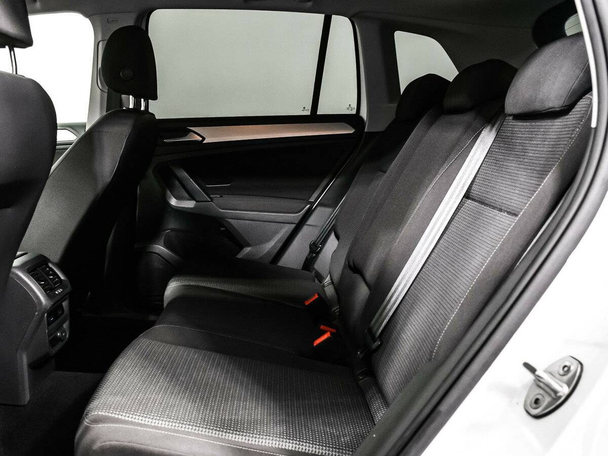 Volkswagen Tiguan б/у, 2018, Роботизированная. Фото: #10