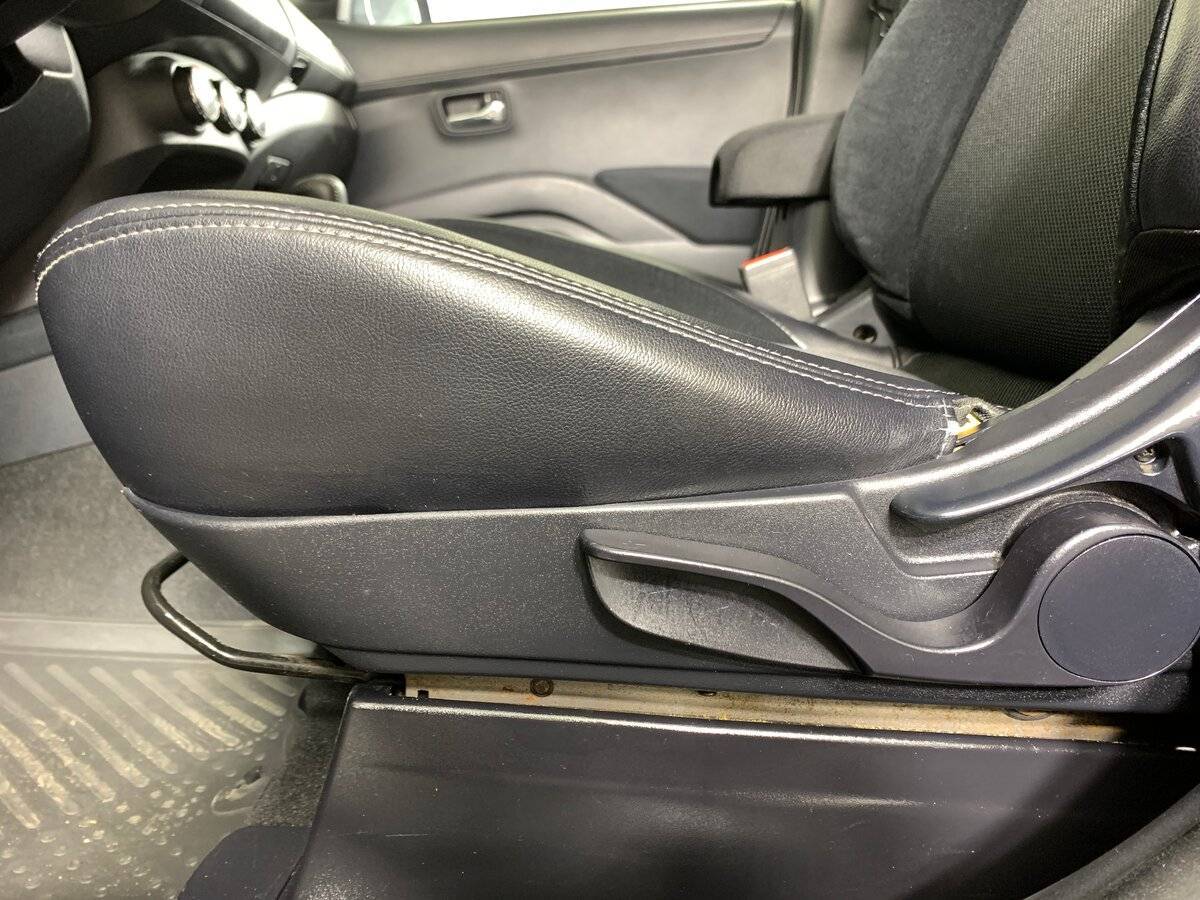 Ситроен Ц-Кроссер б/у, 2012, Вариатор. Фото: #15