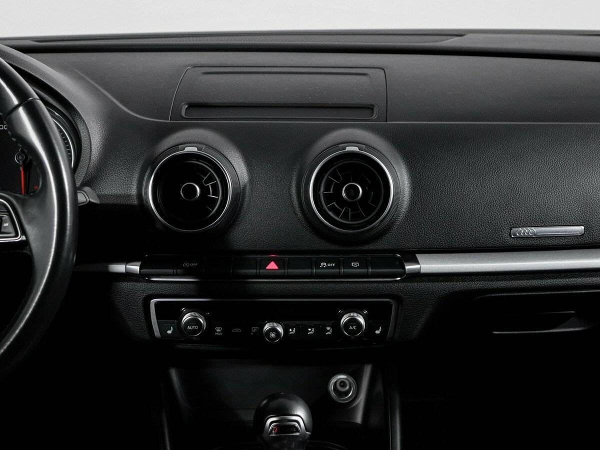 Ауди А3 б/у, 2018, Роботизированная. Фото: #12