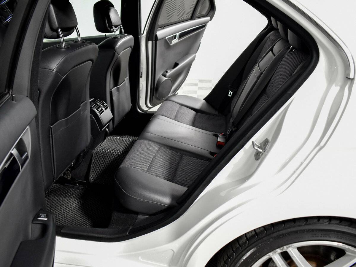 Мерседес-Бенц Ц-Класс б/у, 2013, Автоматическая. Фото: #11