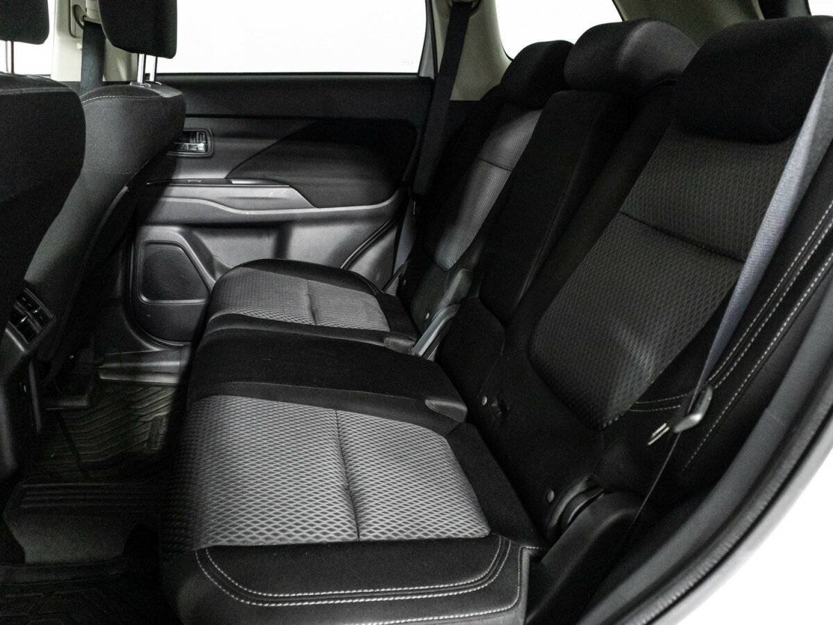 Митсубиши Оутлэндер б/у, 2018, Вариатор. Фото: #9