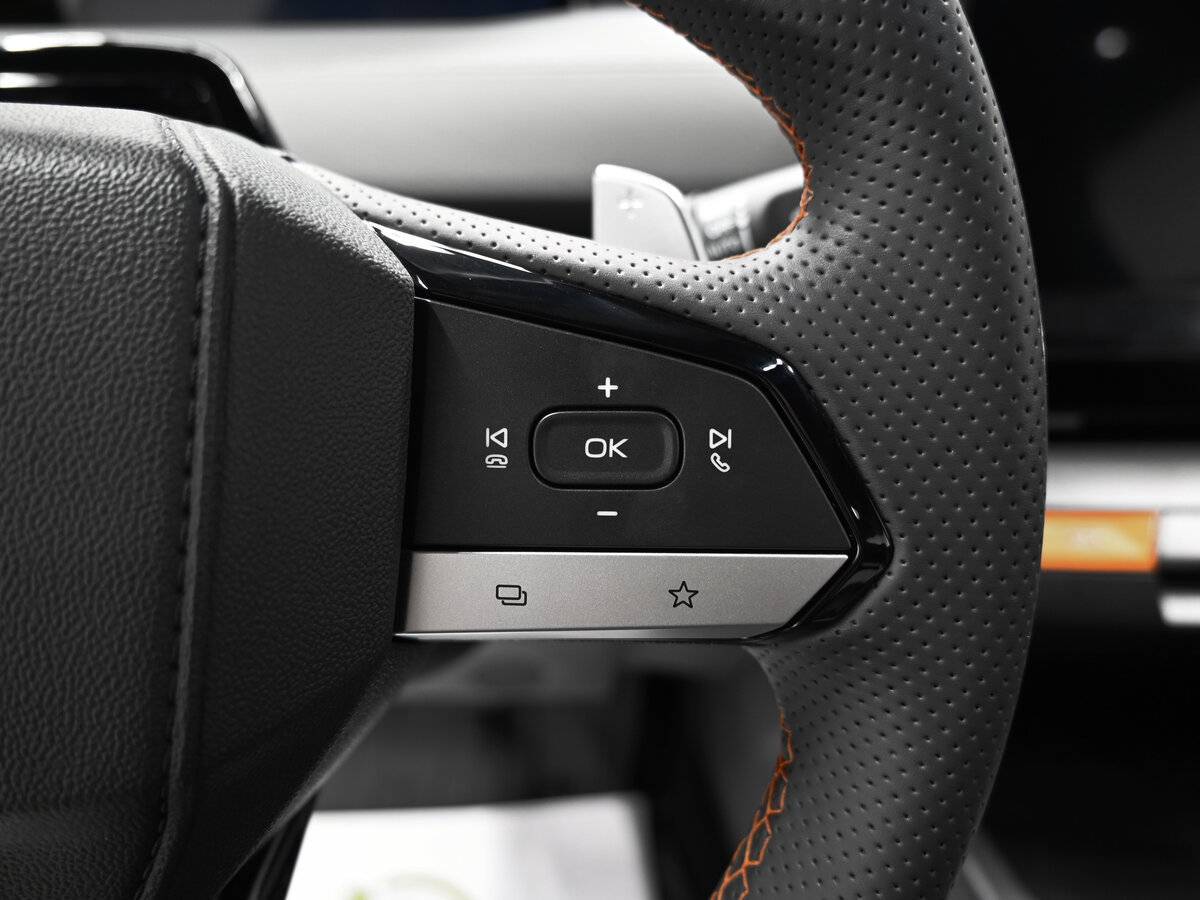 Чанган УНИ-В б/у, 2023, Роботизированная. Фото: #20