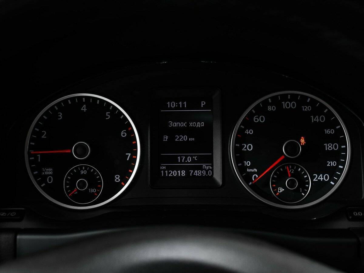 Volkswagen Tiguan б/у, 2015, Автоматическая. Фото: #9