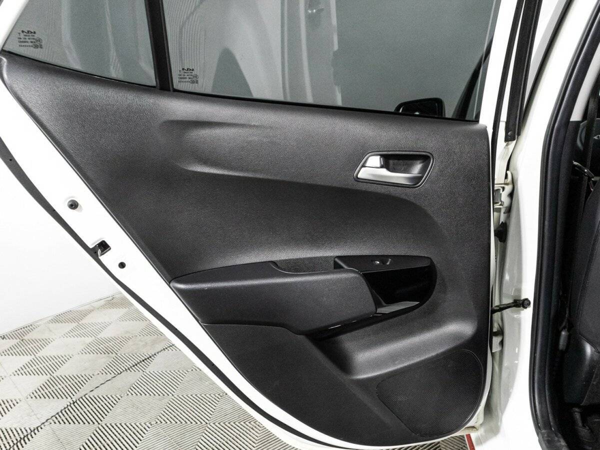 Kia Picanto б/у, 2022, Автоматическая. Фото: #26