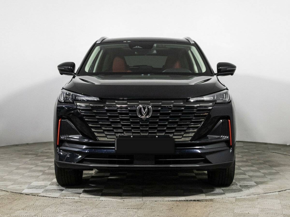 Чанган CS55 Plus б/у, 2023, Роботизированная. Фото: #1