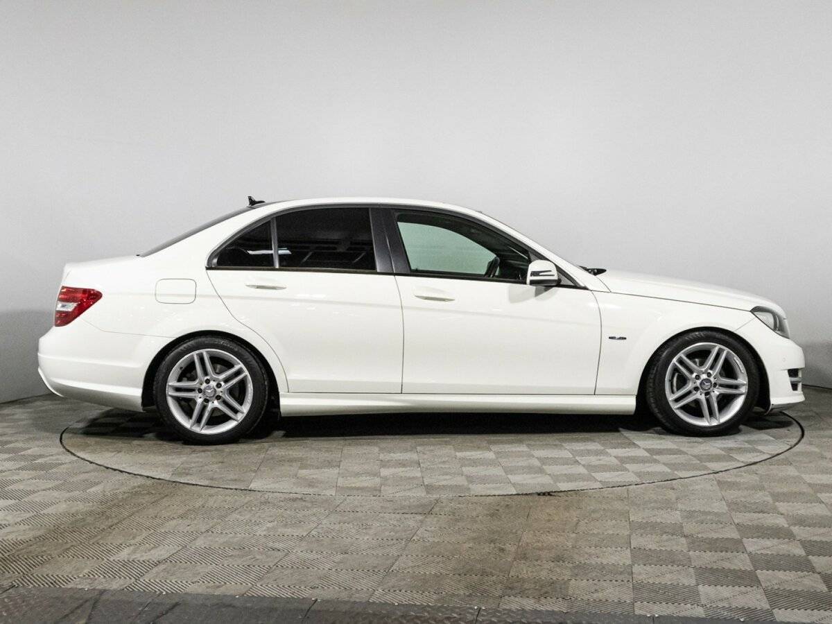 Мерседес-Бенц Ц-Класс б/у, 2012, Автоматическая. Фото: #3