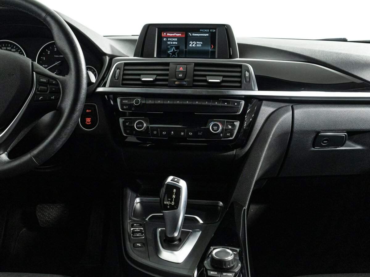 БМВ 3 серии б/у, 2017, Автоматическая. Фото: #13