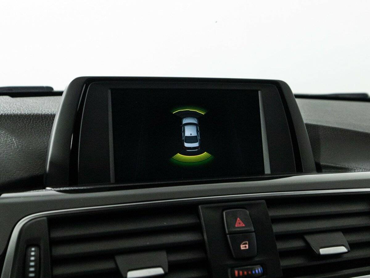 БМВ 3 серии б/у, 2017, Автоматическая. Фото: #14