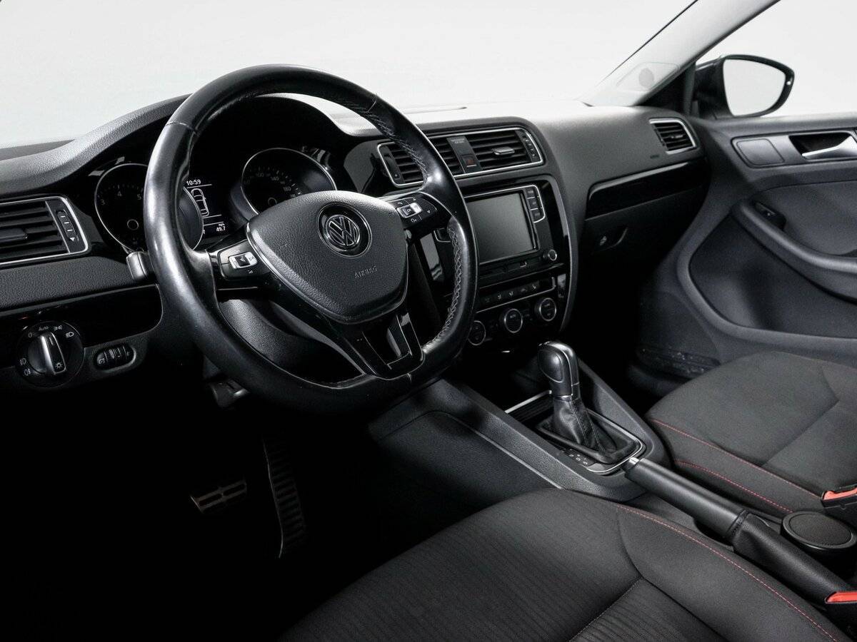 Volkswagen Jetta б/у, 2017, Роботизированная. Фото: #13