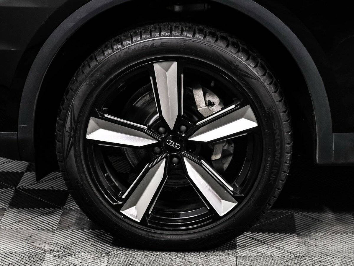 Ауди К5 б/у, 2019, Роботизированная. Фото: #14