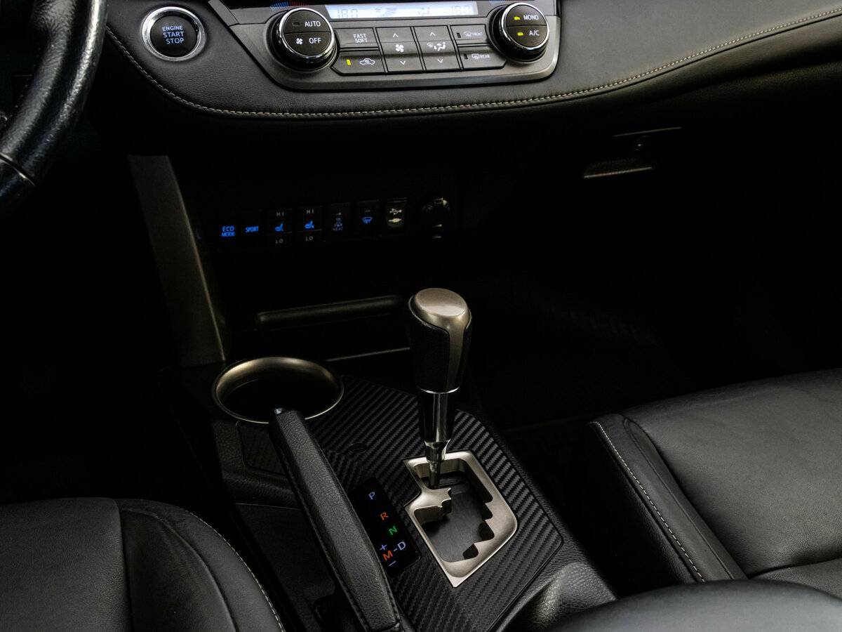 Тойота Рав4 б/у, 2015, Автоматическая. Фото: #11