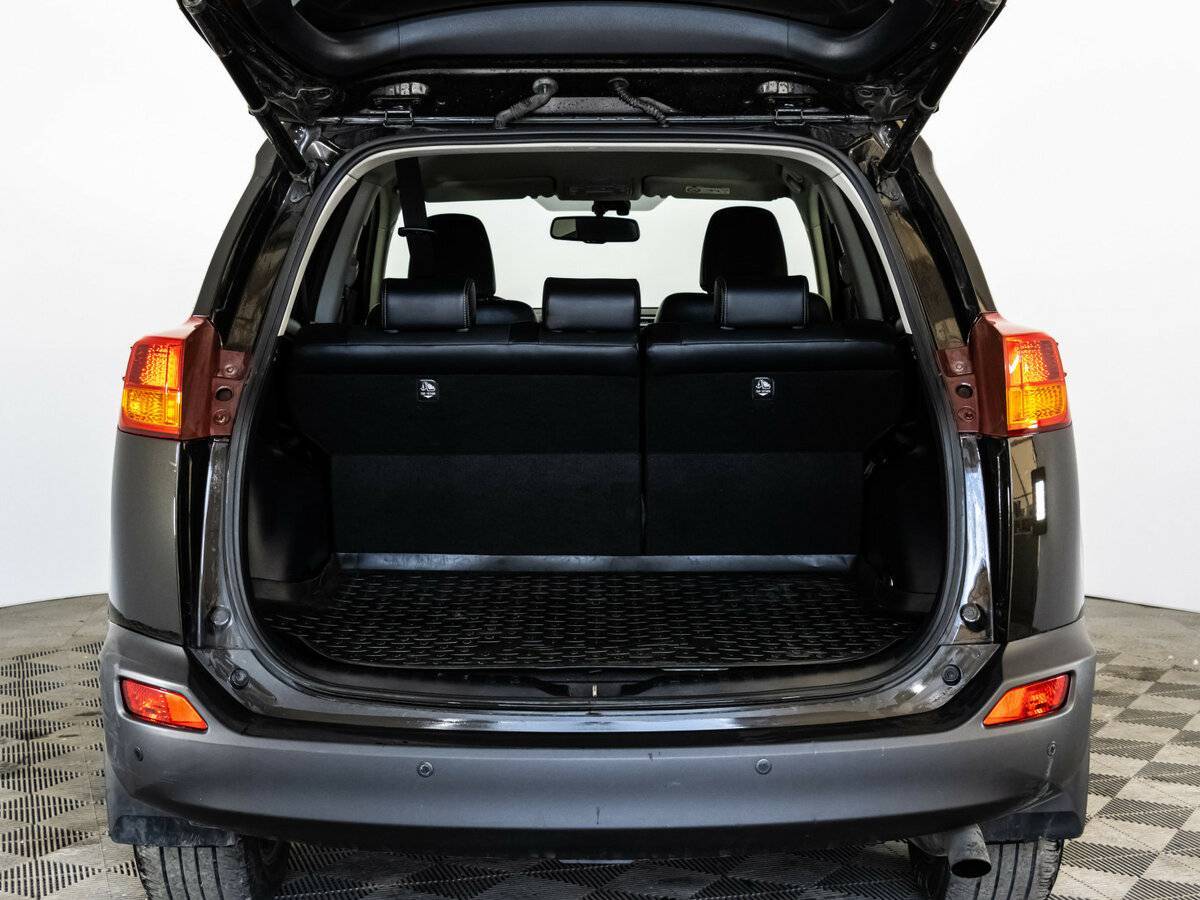 Тойота Рав4 б/у, 2015, Автоматическая. Фото: #17