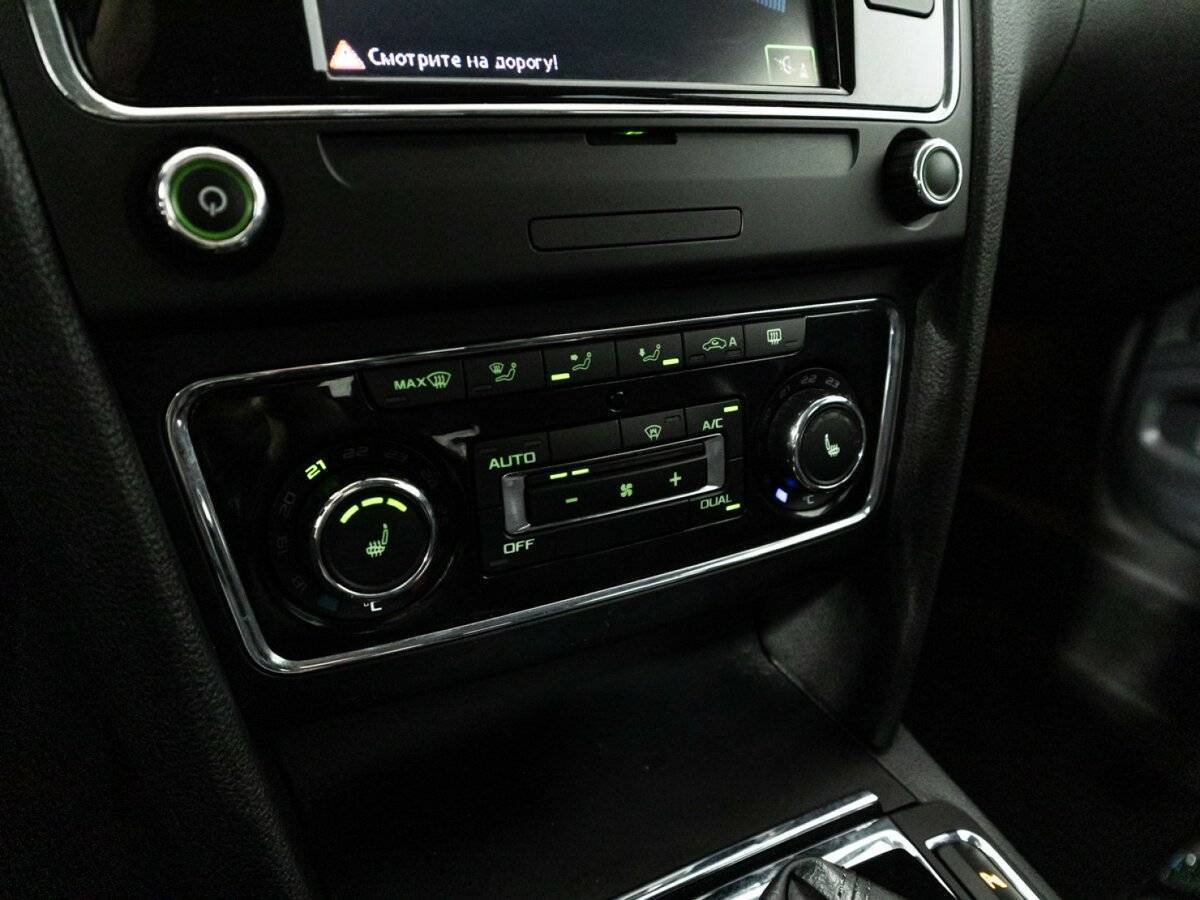 Skoda Superb б/у, 2013, Роботизированная. Фото: #18