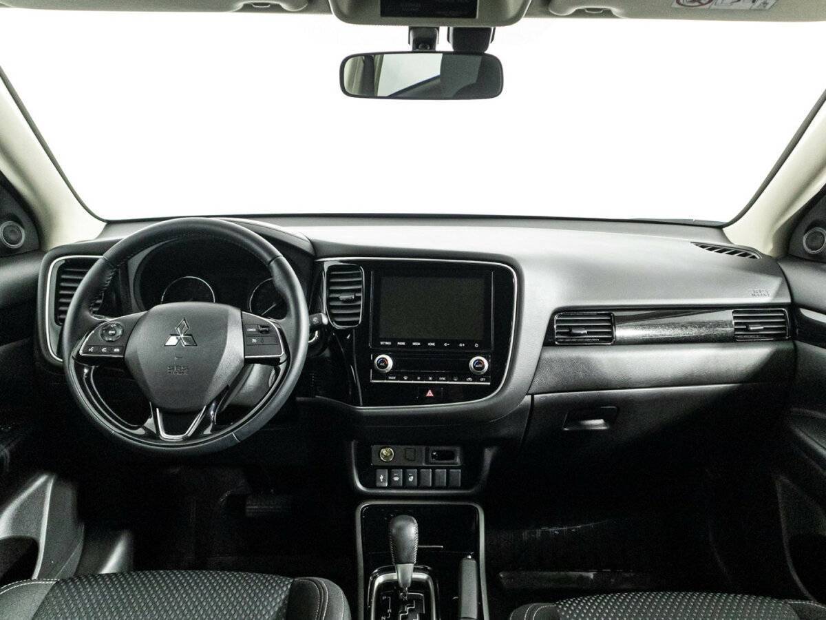 Митсубиши Оутлэндер б/у, 2022, Вариатор. Фото: #12