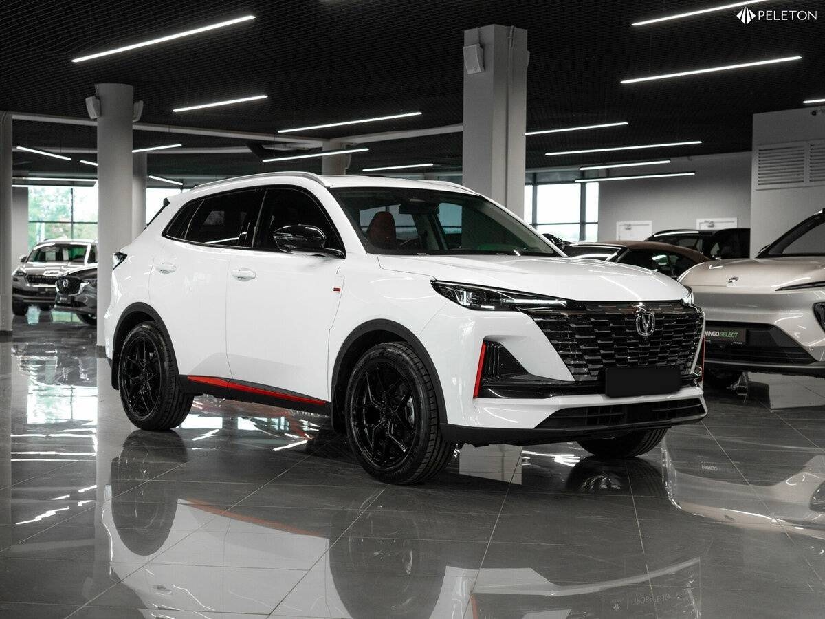 Чанган CS55 Plus б/у, 2023, Роботизированная. Фото: #1