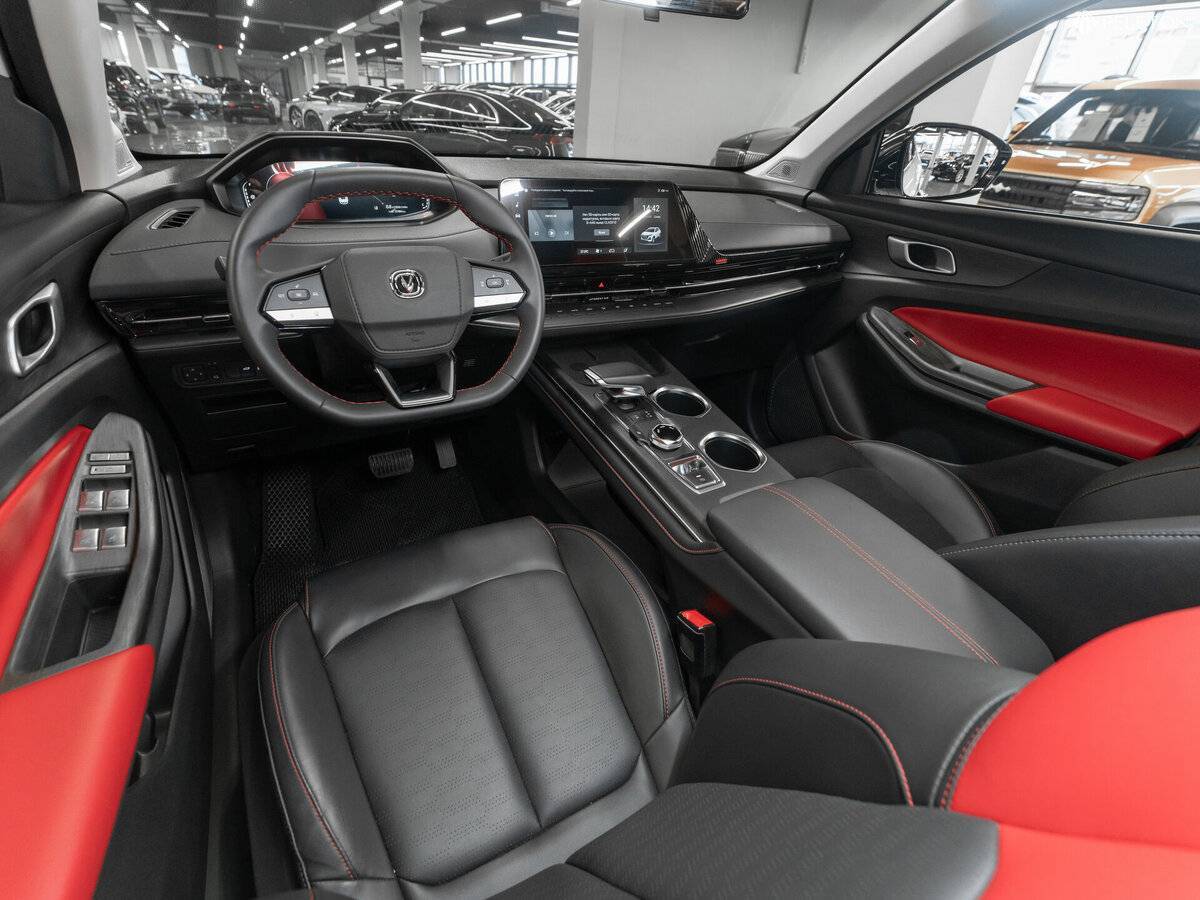Чанган CS55 Plus б/у, 2023, Роботизированная. Фото: #9