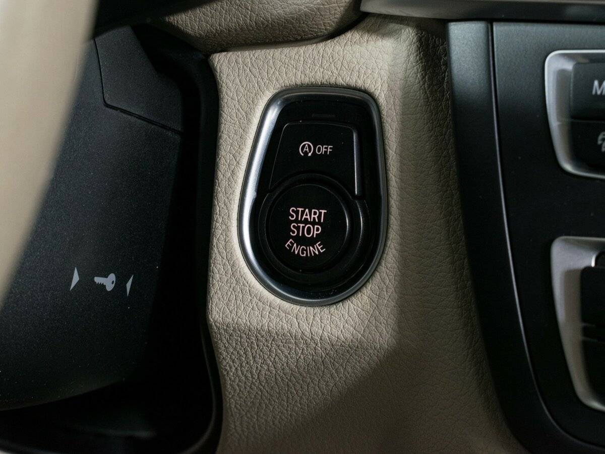 БМВ 3 серии б/у, 2013, Автоматическая. Фото: #15